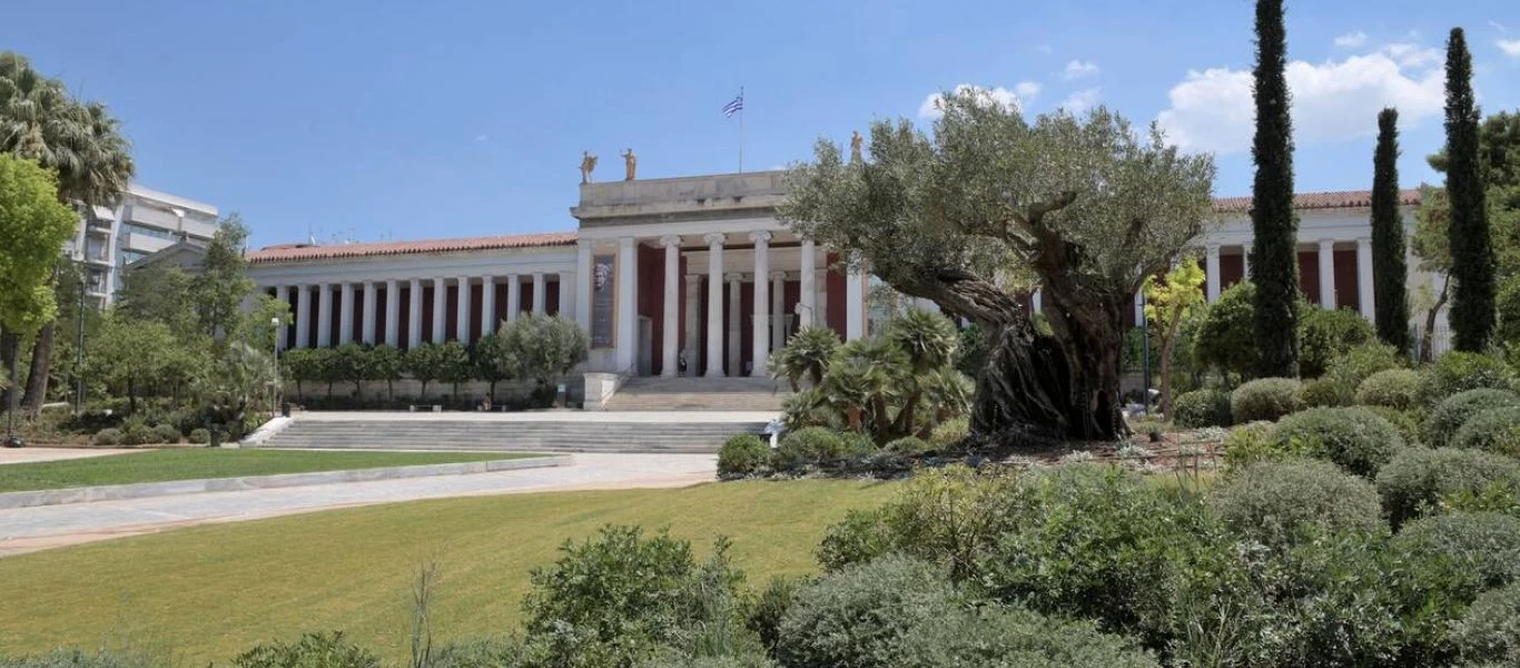 Εγκατάλειψη παιδιού στο Αρχαιολογικό Μουσείο: Σομαλοί οι γονείς - Έφυγαν στην Γερμανία - Τι λένε οι μάρτυρες